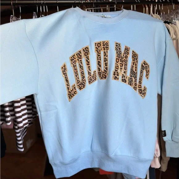 Lulu Mac Sweatshirt- Light Blue Cheetah NWT - Picture 2 of 2